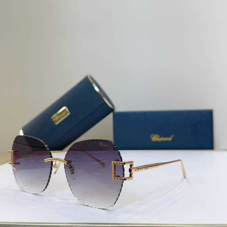 Picture of Chopard Sunglasses _SKUfw64173725fw